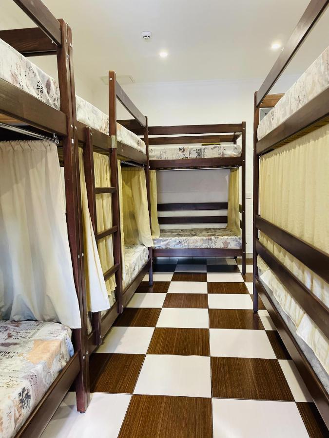 Le Reve City Hostel Одесса Экстерьер фото